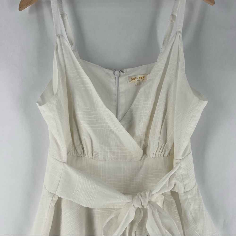 SRV x FTF Blanca Tie Front Flowy Romper Tiered Shorts Surplice‎ Neckline Woven - Picture 5 of 16